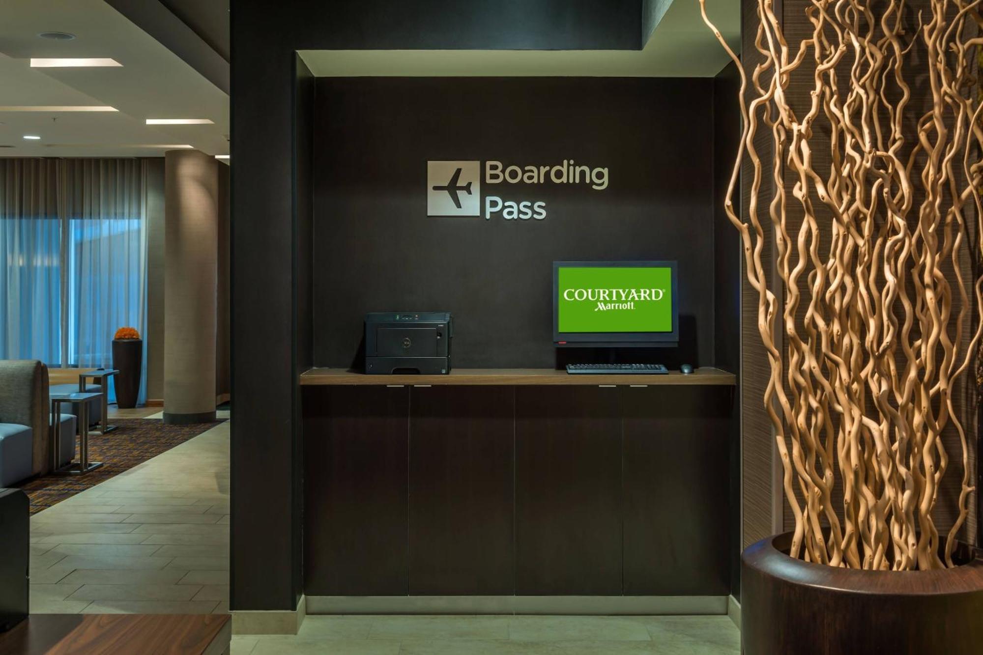 Courtyard By Marriott Reno Downtown/Riverfront Exteriér fotografie